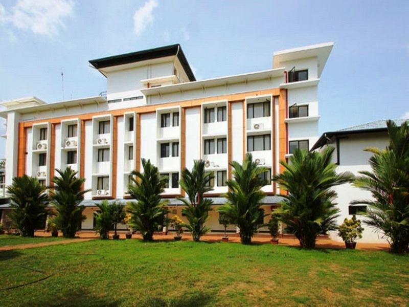 Hotel Elegance Kāladi Exterior foto