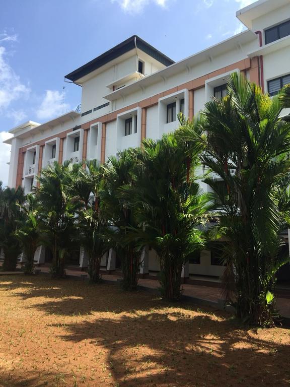 Hotel Elegance Kāladi Exterior foto